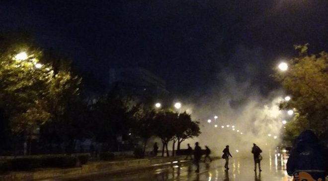 Νύχτα επεισοδίων στα Εξάρχεια