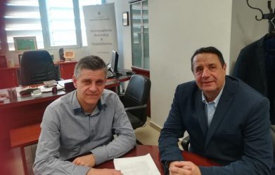 Συνάντηση Καμαρινού-Γιουτίκα για τη δυσοσμία στη δυτική Θεσσαλονίκη