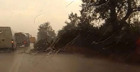Ακραία καιρικά φαινόμενα στη Θεσσαλία