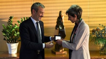 Συνάντηση Ζέρβα με την Πρέσβη της Βρετανίας στην Ελλάδα