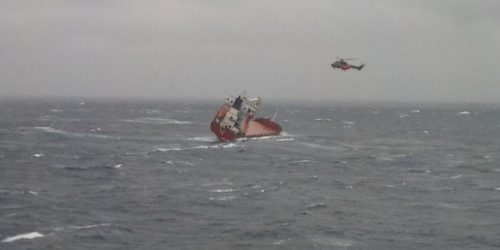 Ακυβέρνητο πλοίο στα ανοιχτά της Σκύρου (ΒΙΝΤΕΟ)