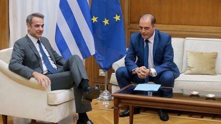 Τα είπανε Μητσοτάκης – Βελόπουλος
