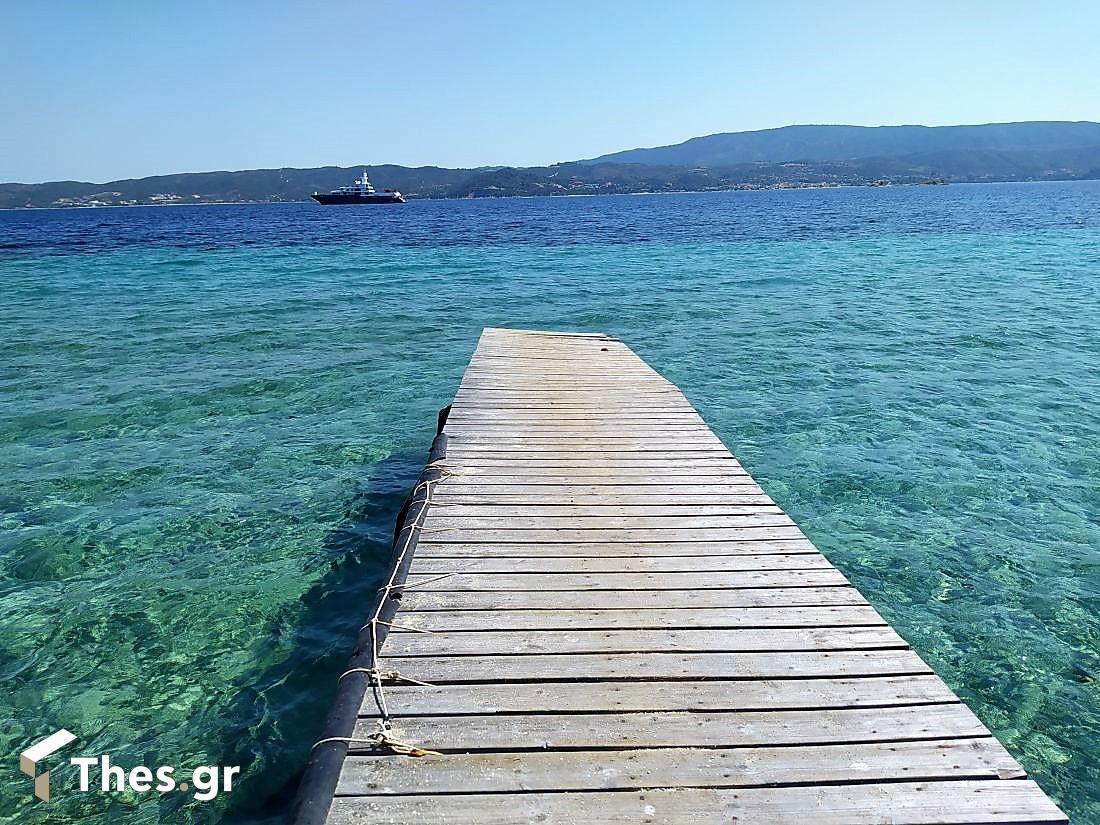 Thes | Αμμουλιανή: Ενα ακατέργαστο... διαμαντάκι στη ...