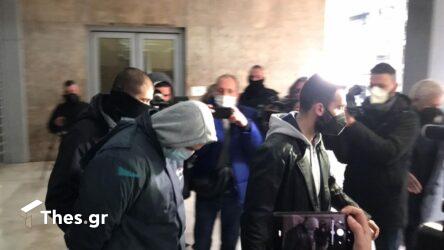 Δολοφονία 19χρονου: “Θέλαμε μόνο να τους εκφοβίσουμε”, είπε ο 23χρονος στην ανακρίτρια (ΦΩΤΟ)