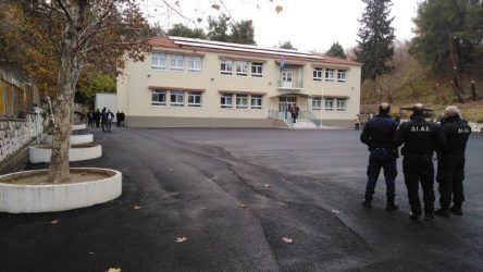 Σέρρες: Ξέσπασαν οι εκπαιδευτικοί για την έκρηξη στο σχολείο – «Η τραγωδία δεν οφείλεται στην “κακιά την ώρα”»