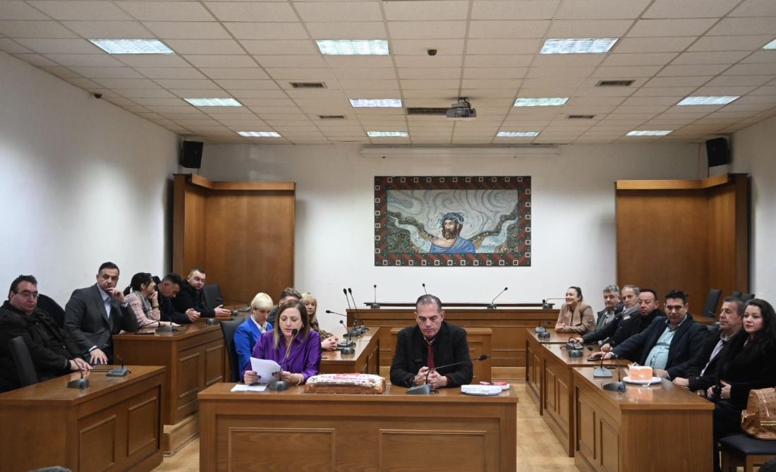 Δήμος Δέλτα Μπισμπινά