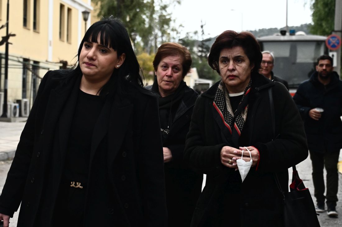 Τέμπη δίκη συγγενείς