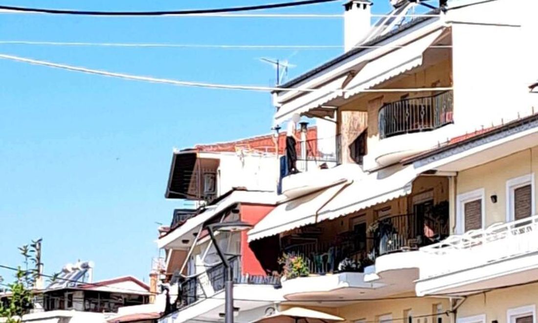 πτώση μπαλκόνι